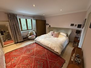 Photo 17- click for photo gallery